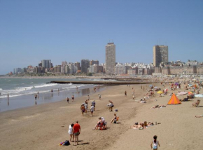  Mar del Plata centro frente al Casino  Мар-Дель-Плата